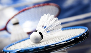 Badminton