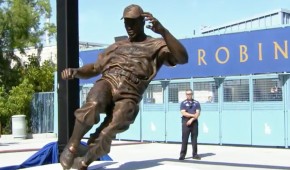 Dodger Stadium - Statue de Jackie Robinson