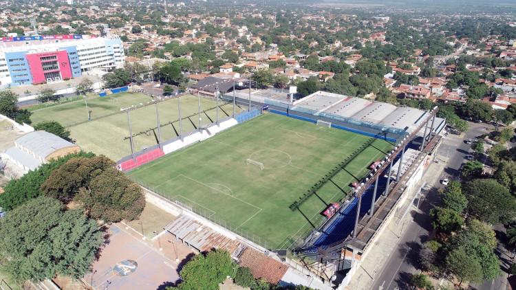 Estadio Arsenio Erico