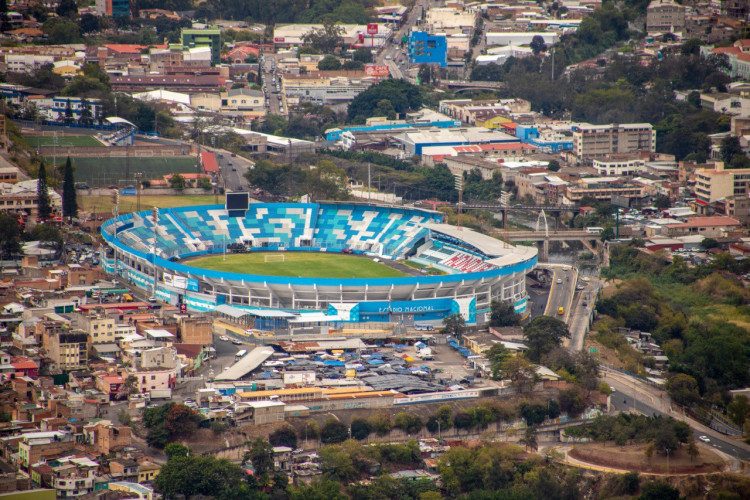 Estadio Nacional Chelato Uclés