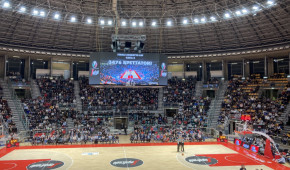 PalaDozza - Du monde pour match 4 finale féminine italie basketball Virtus Bologna vs Schio - 5 mai 2022 - copyright OStadium.com