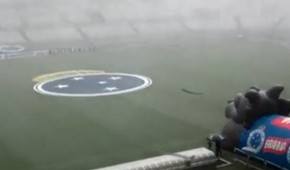 Un coup de vent et le Mineirao se découvre