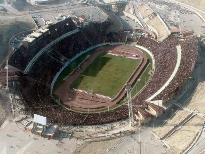 Yadegar-e-Imam Stadium