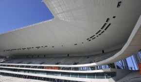 Zoom sur les projecteurs du Nouveau Stade de Bordeaux